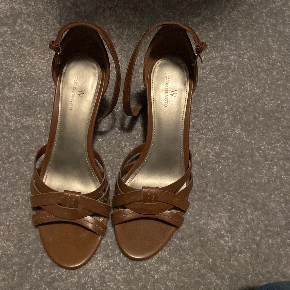 Worthington 👡 - Picture 2 of 4